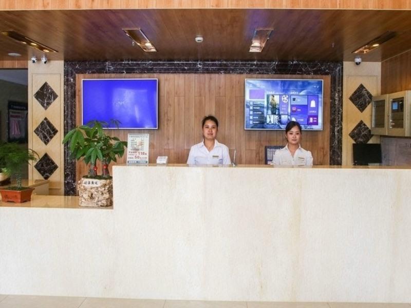 Greentree Inn Jiangsu Zhenjiang Dingmao Industrial Park Wode Square Express Hotel מראה חיצוני תמונה