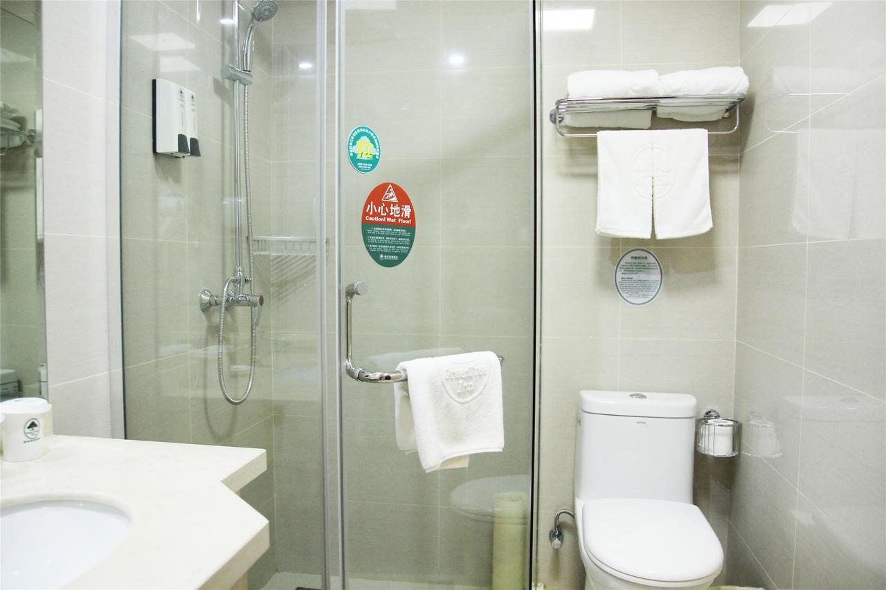 Greentree Inn Jiangsu Zhenjiang Dingmao Industrial Park Wode Square Express Hotel מראה חיצוני תמונה