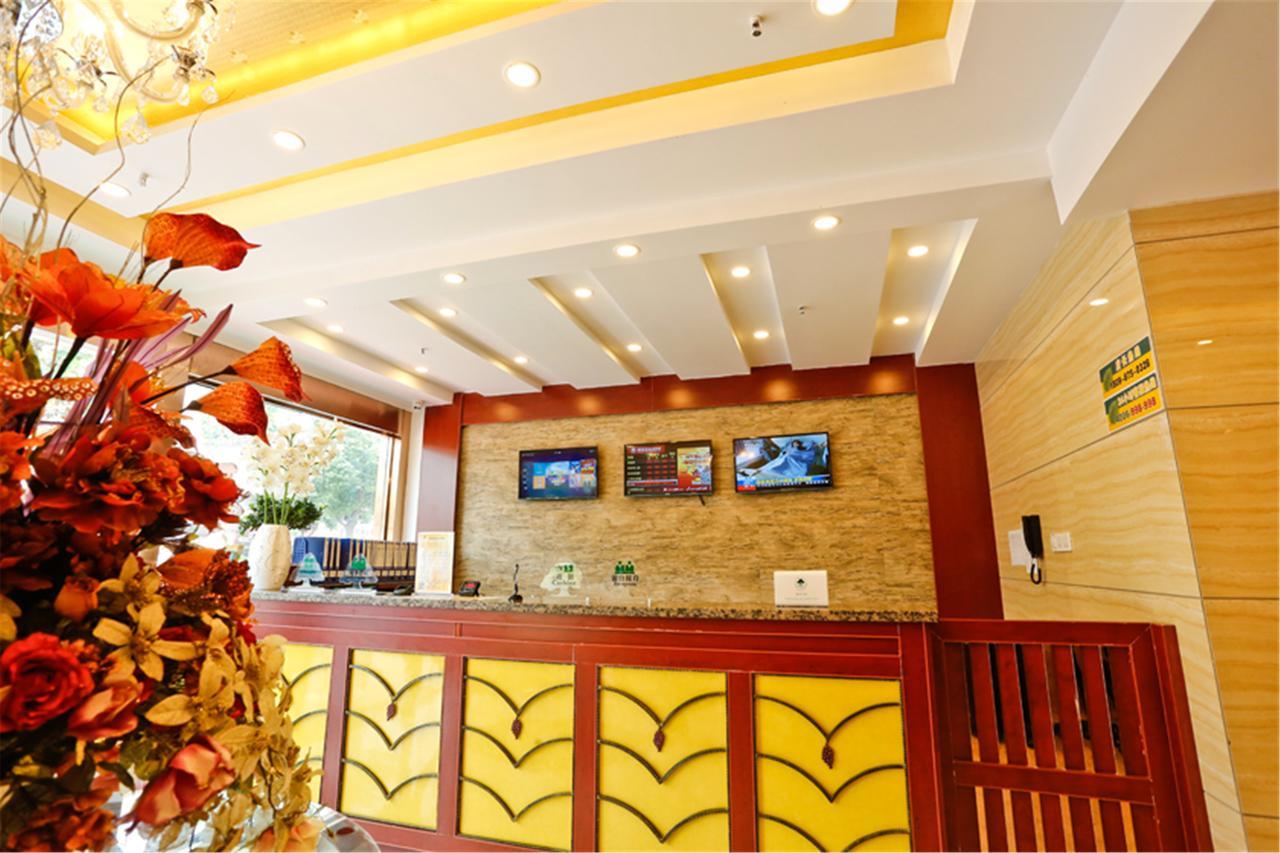 Greentree Inn Jiangsu Zhenjiang Dingmao Industrial Park Wode Square Express Hotel מראה חיצוני תמונה