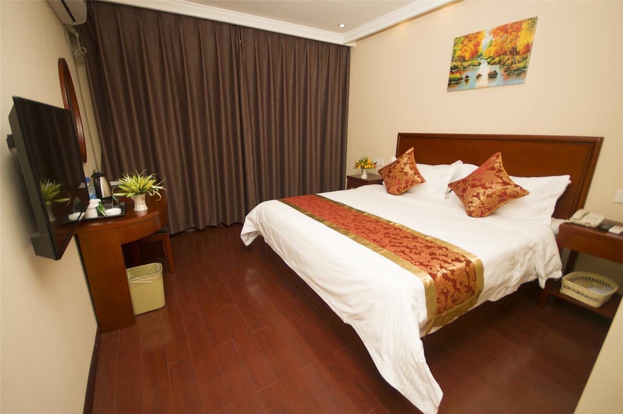 Greentree Inn Jiangsu Zhenjiang Dingmao Industrial Park Wode Square Express Hotel מראה חיצוני תמונה