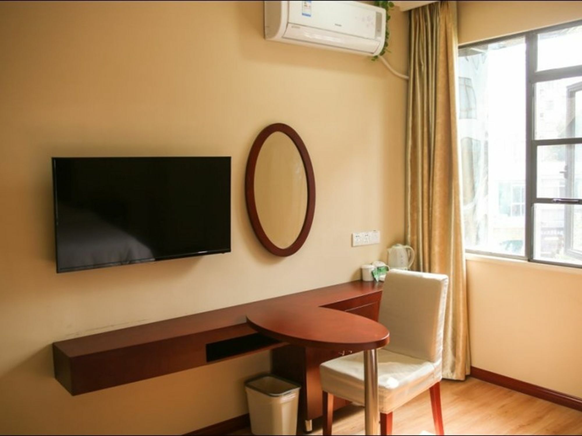 Greentree Inn Jiangsu Zhenjiang Dingmao Industrial Park Wode Square Express Hotel מראה חיצוני תמונה